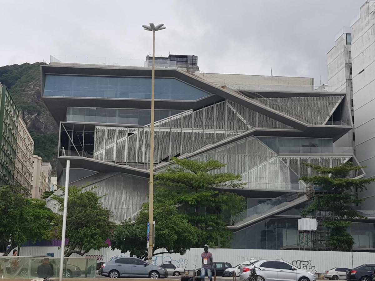 Copacabana Sides